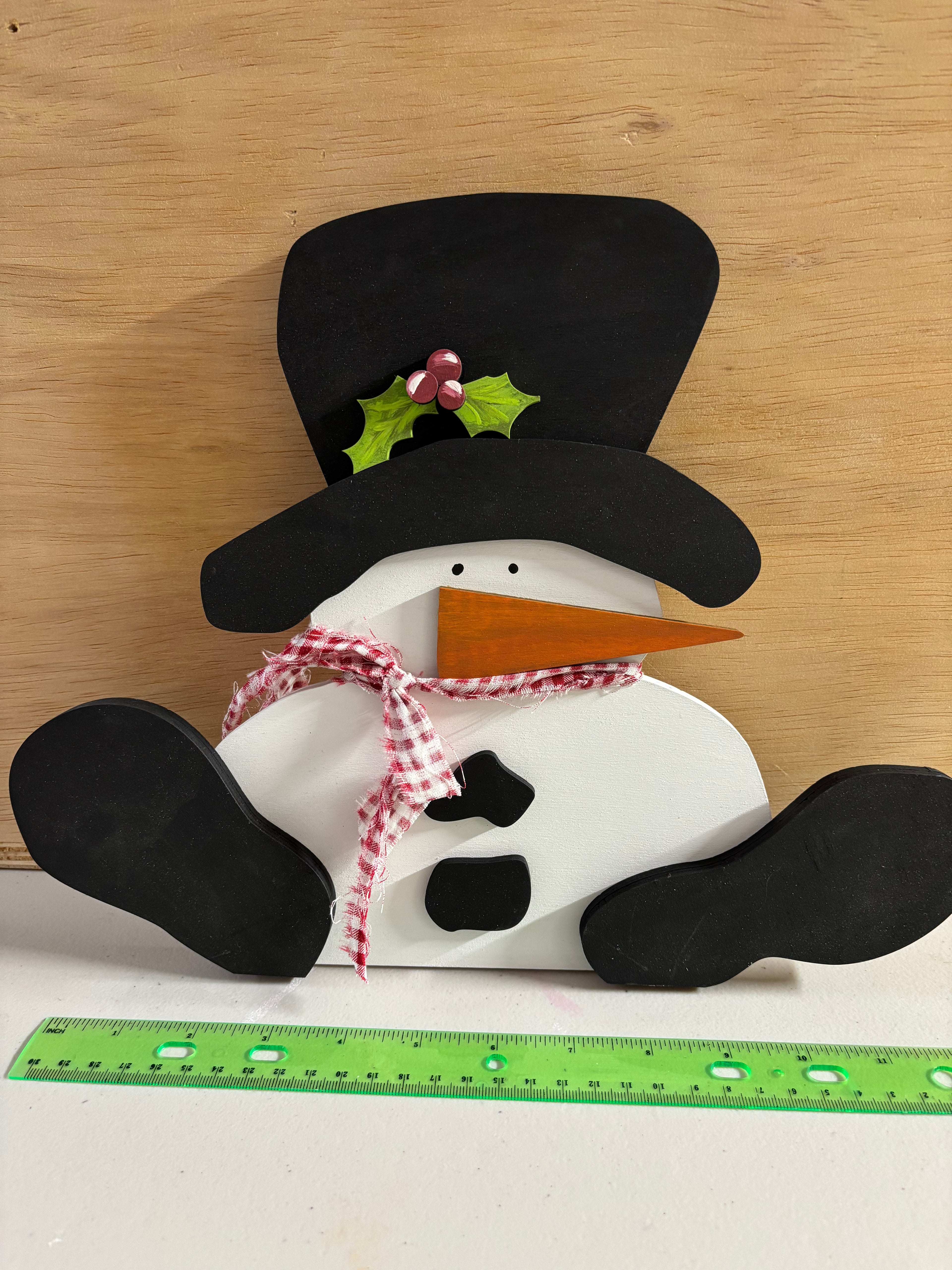 Snowman Shelf Leaner